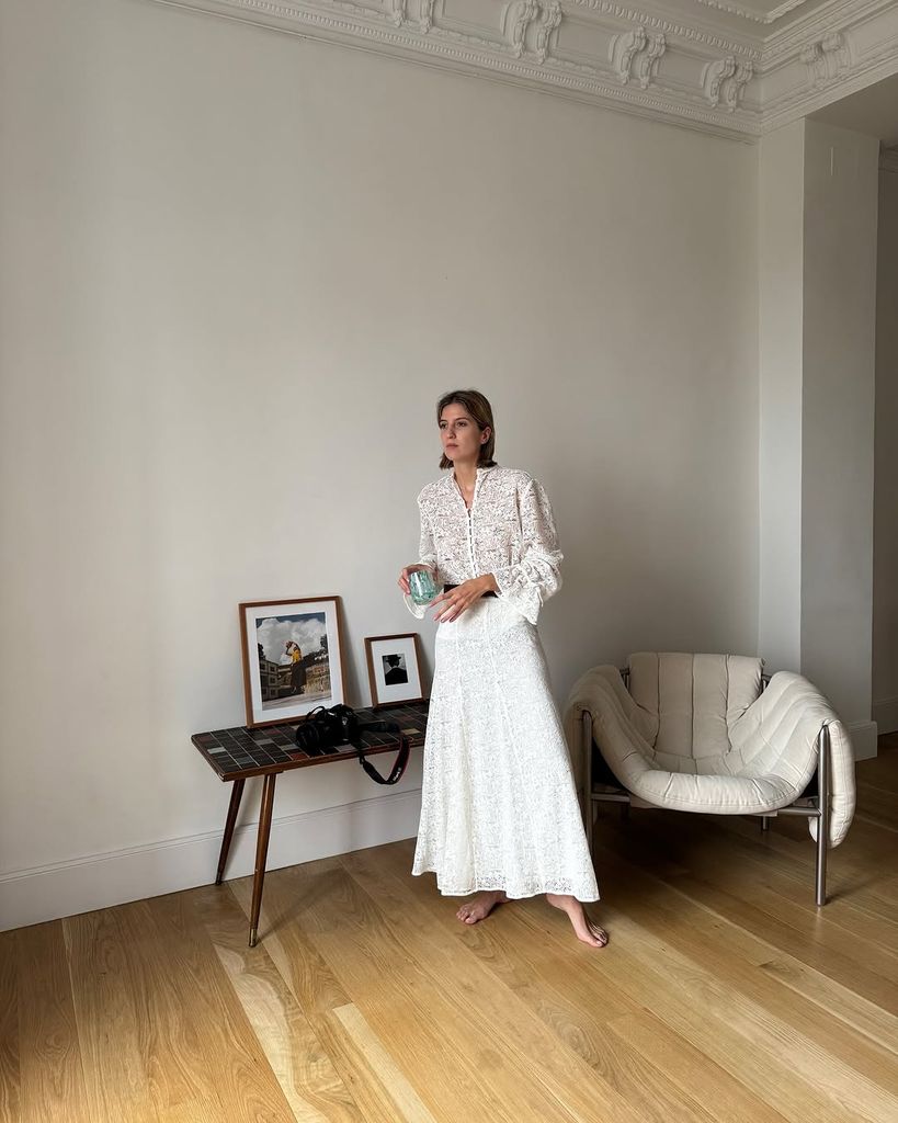 "No pienso mucho en ropa, ni siquiera para ir a una boda", admitió a ¡HOLA! Fashion