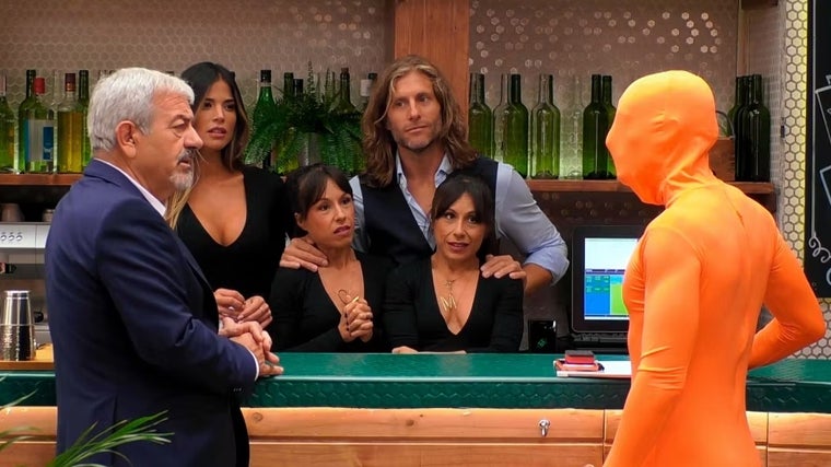 Pasajero Z al llegar al restaurante