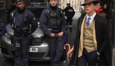 ¿Quién es el 'detective del Louvre' que apareció momentos después del robo?