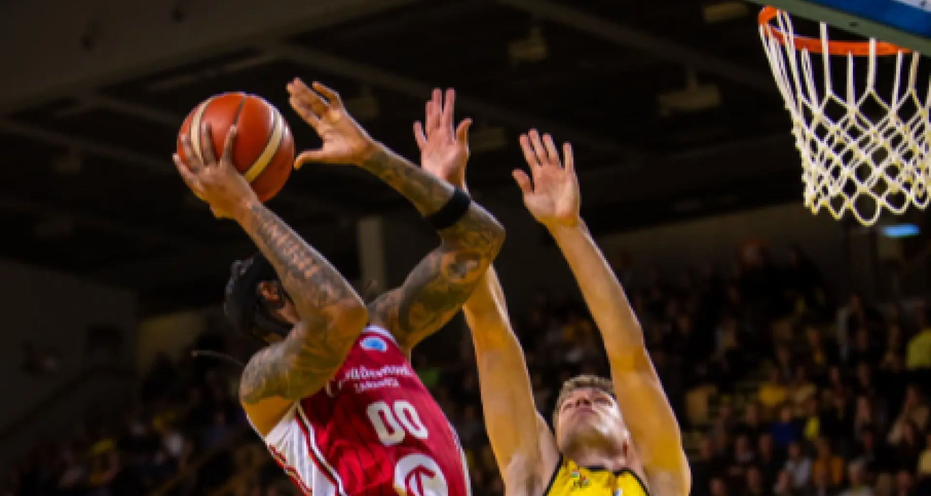 El Casademont Zaragoza gana crédito con un triunfo en la pista del Falco Szombathely