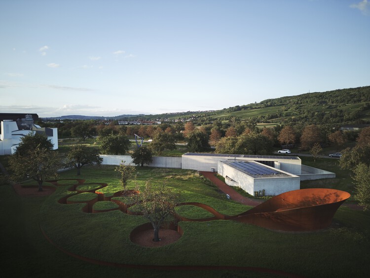 Retiro Doshi en Vitra Campus / Balkrishna Doshi + Khushnu Panthaki Hoof & Sonke Hoof - Imagen 6 de 19