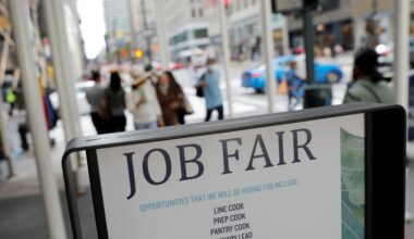 Crecimiento del empleo en EEUU supera expectativas en septiembre; tasa de desempleo sube al 4,4%