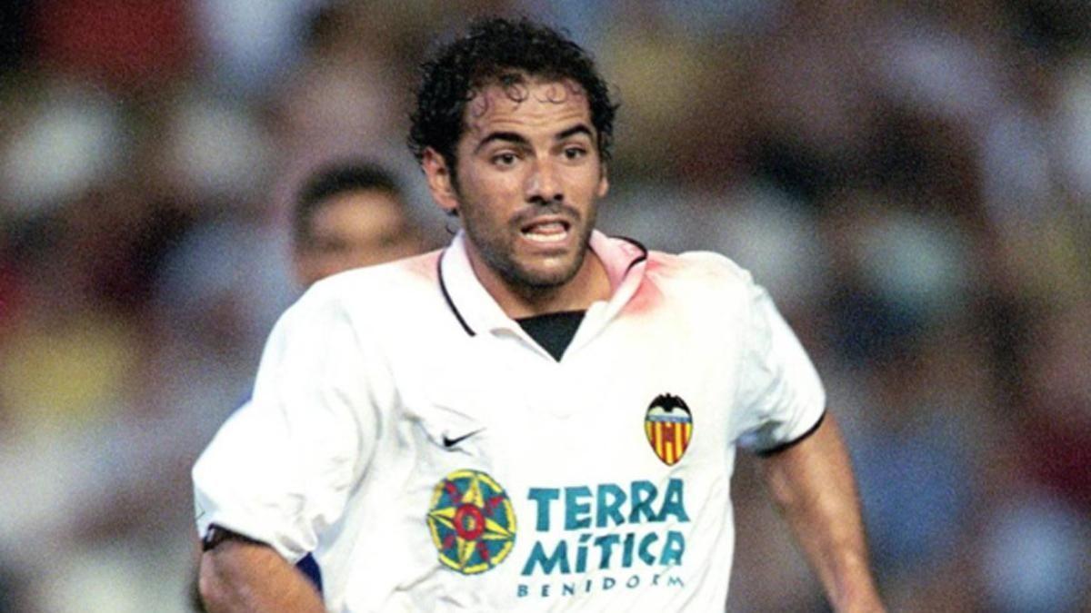 Salva Ballesta, con el Valencia CF