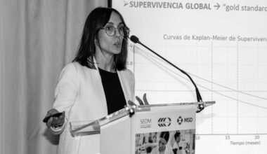 Rebeca Lozano, secretaria científica de la Sociedad Española de Oncología Médica.