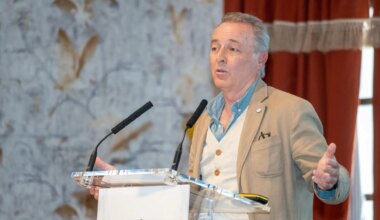 "Dale una vuelta al tuit porque no quiero pensar que es en serio"