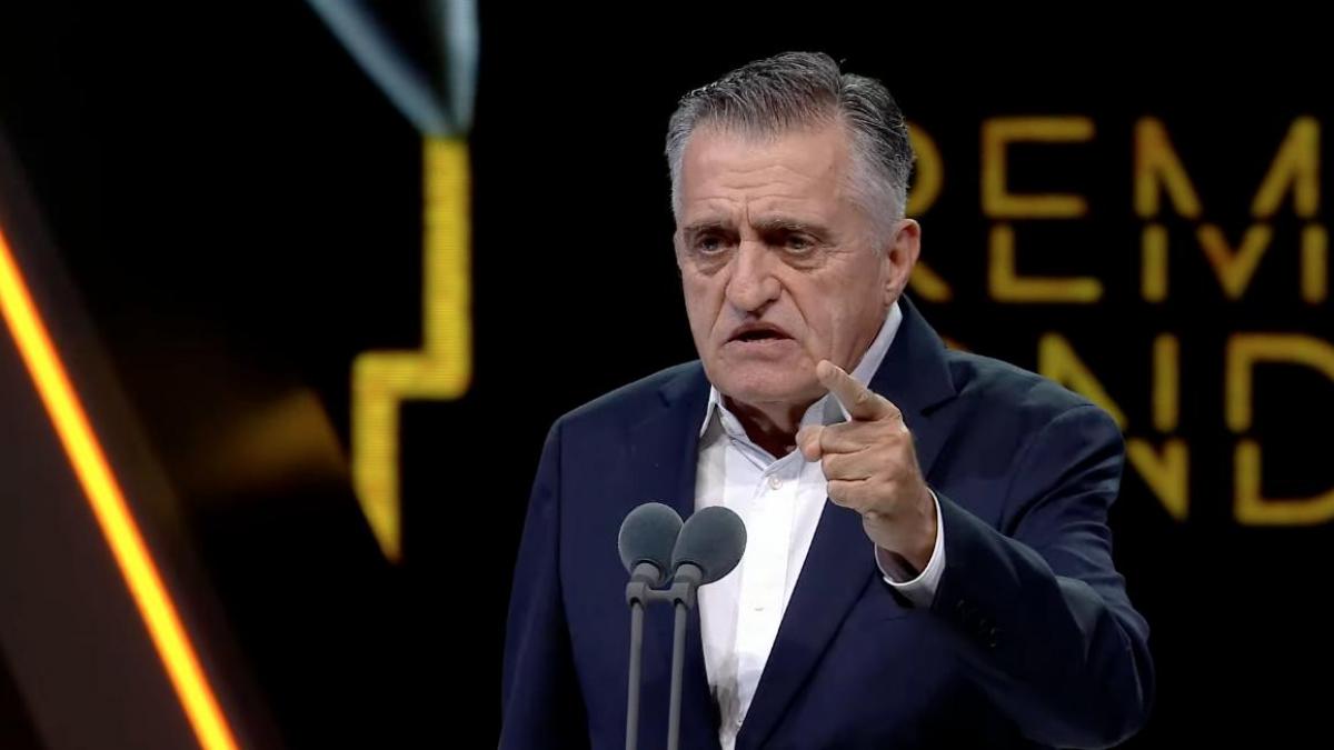 'Se ha legalizado una mentira'