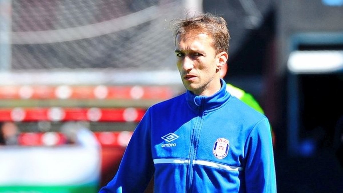 El Murcia se refuerza con Rafa López, segundo entrenador de Colunga