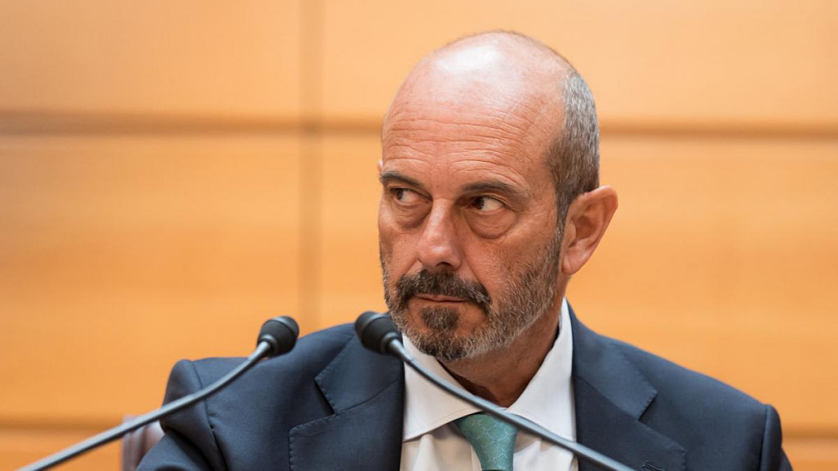 'Les importa tres p... en vinagre'