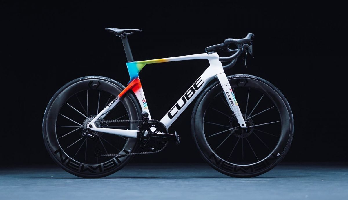 El Team TotalEnergies correrá a partir de 2026 con bicicl...