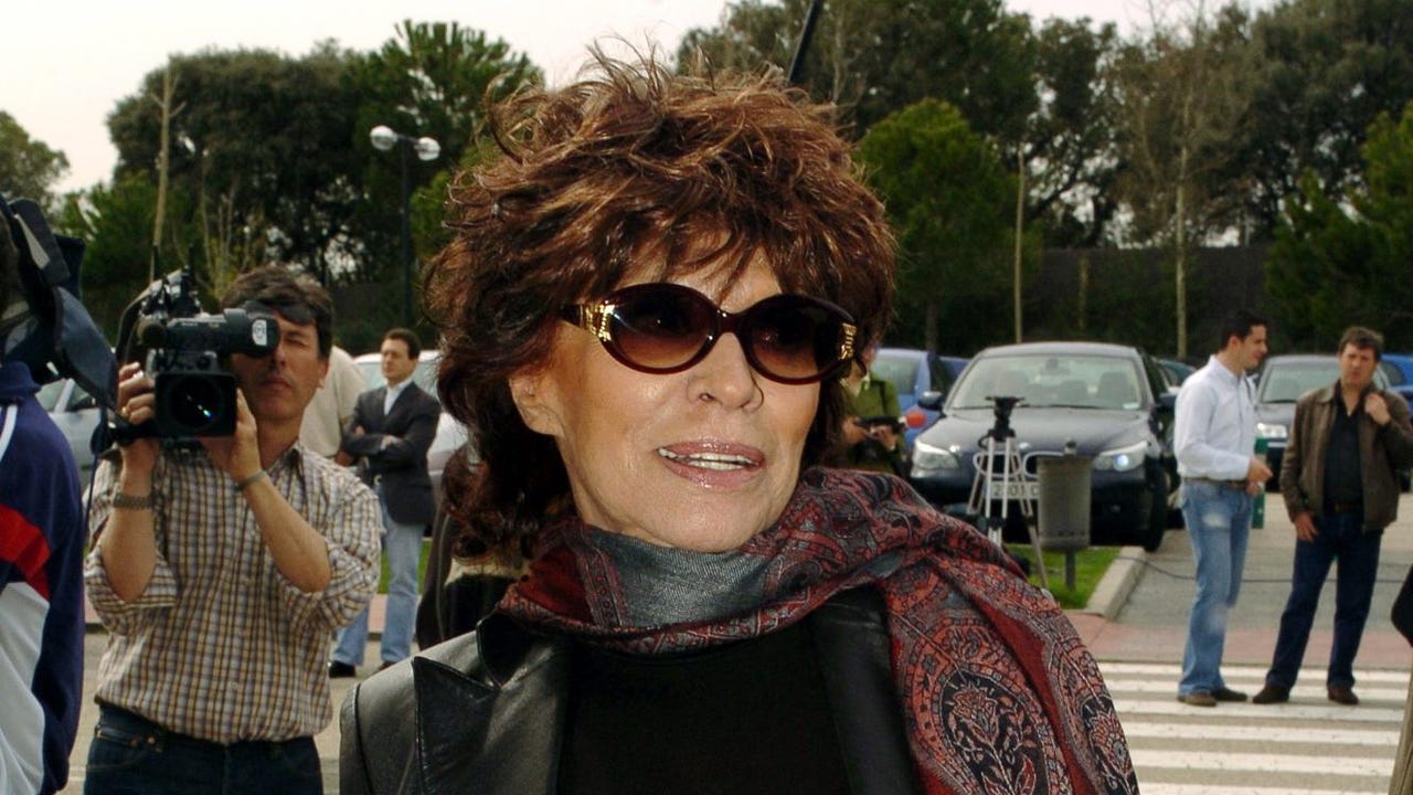 La Policía investiga la posible muerte violenta de la cantante Encarnita Polo en una residencia de Ávila