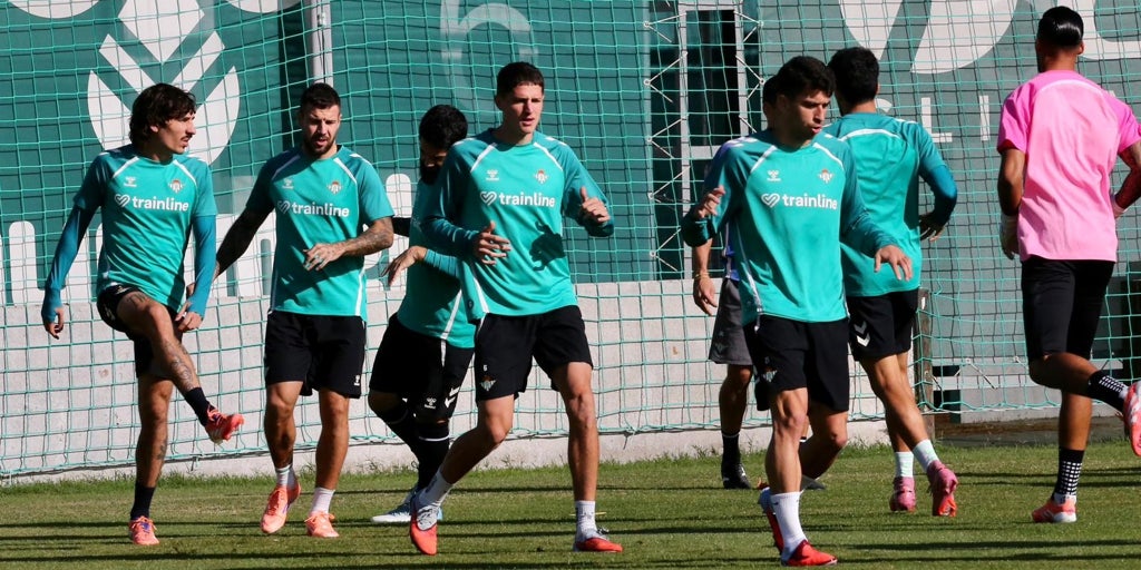 Alineaciones probables del Betis - Olympique de Lyon de la UEFA Europa League 2025-2026: onces y banquillo de suplentes