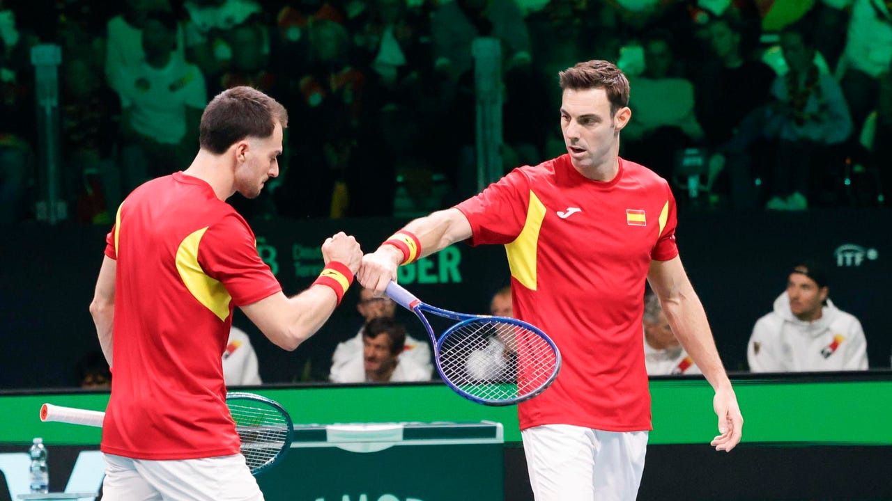 España pasa a la final de la Copa Davis tras derrotar a Alemania en dobles