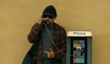 la tienes en streaming y es perfecta para esta tarde