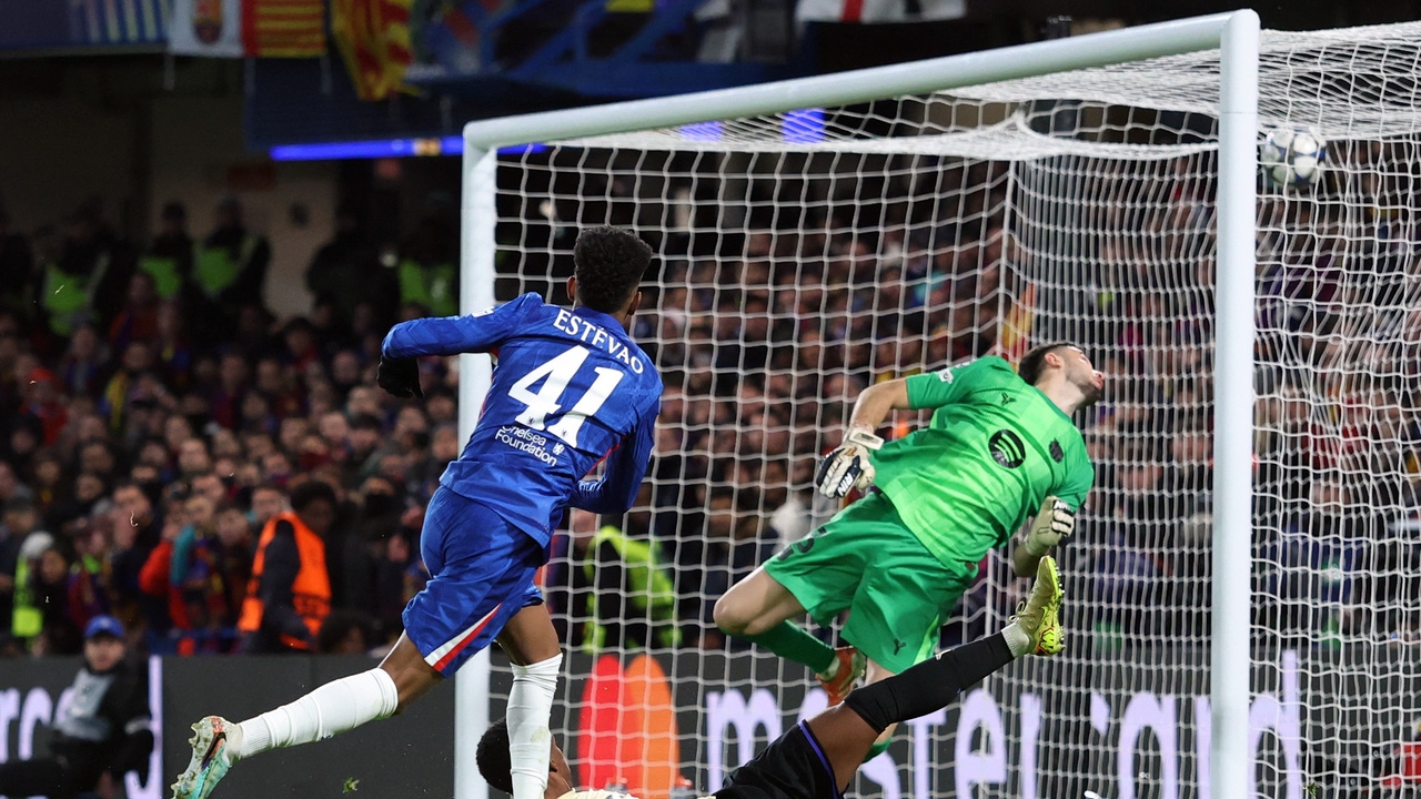 El Barcelona naufraga en Stamford Bridge ante un Chelsea superior (3-0)