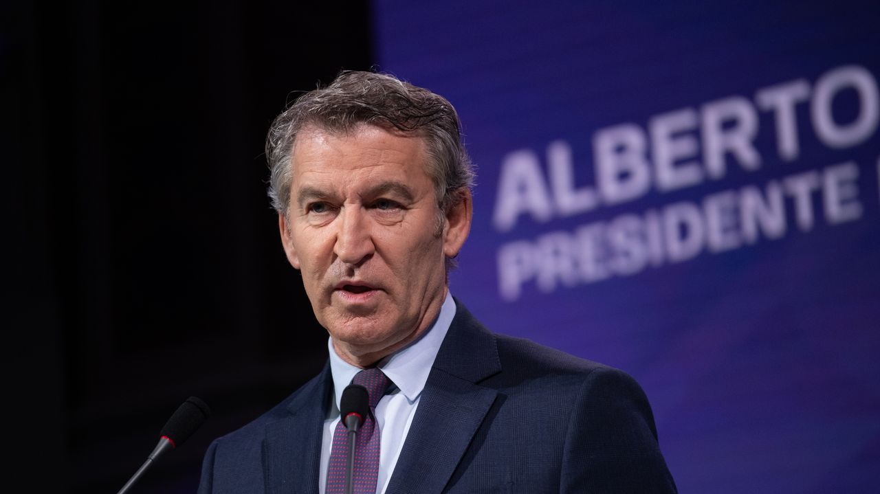 Feijoo anuncia que Mazón dejará la presidencia del PP valenciano «en las próximas semanas» - La Voz de Galicia