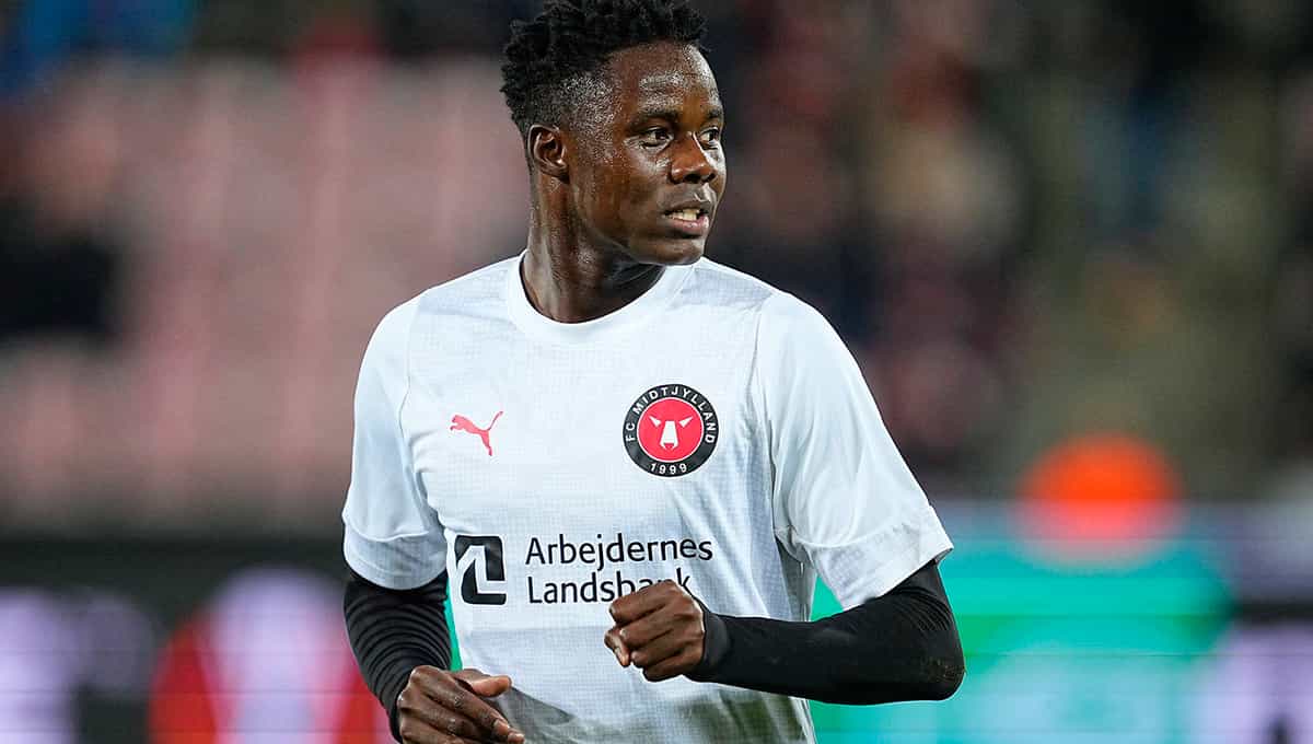 Franculino, delantero vigilado por el Betis, justifica la decisión de Manu Fajardo con cifras espectaculares