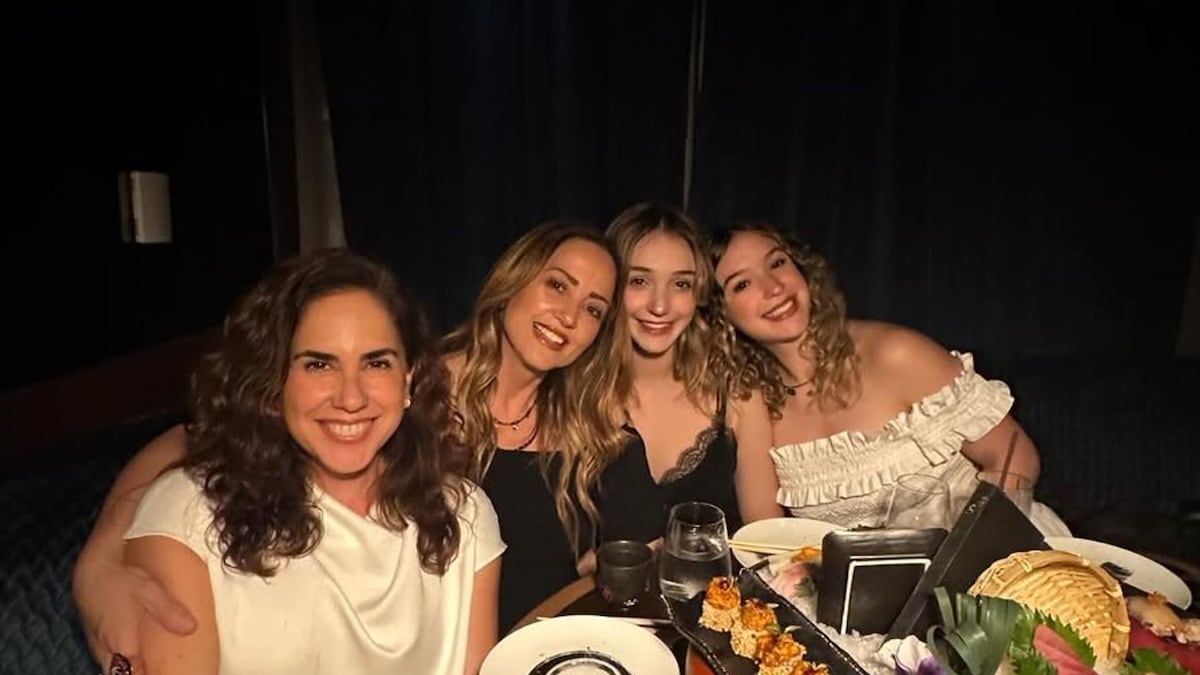 Andrea Legarreta, Mía y Nina Rubín se reencuentran con la hermana de Pablo Lyle en Miami