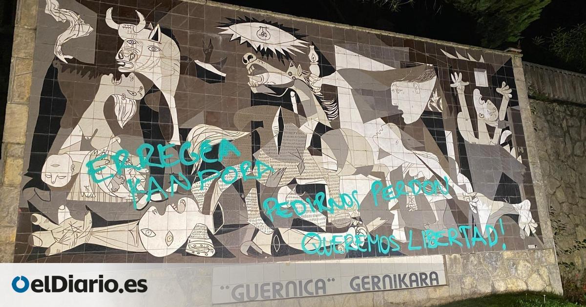 Amanece con pintadas el mural del 'Guernica' de Picasso en el día del perdón de Alemania por el bombardeo nazi