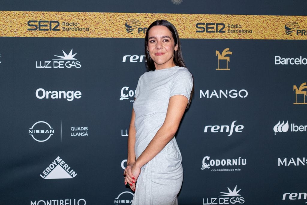 La cantante Valeria Castro durante el photocall previo a la gala de los Premios Ondas, en el Liceu, a 26 de noviembre de 2025, en Barcelona, Catalunya 