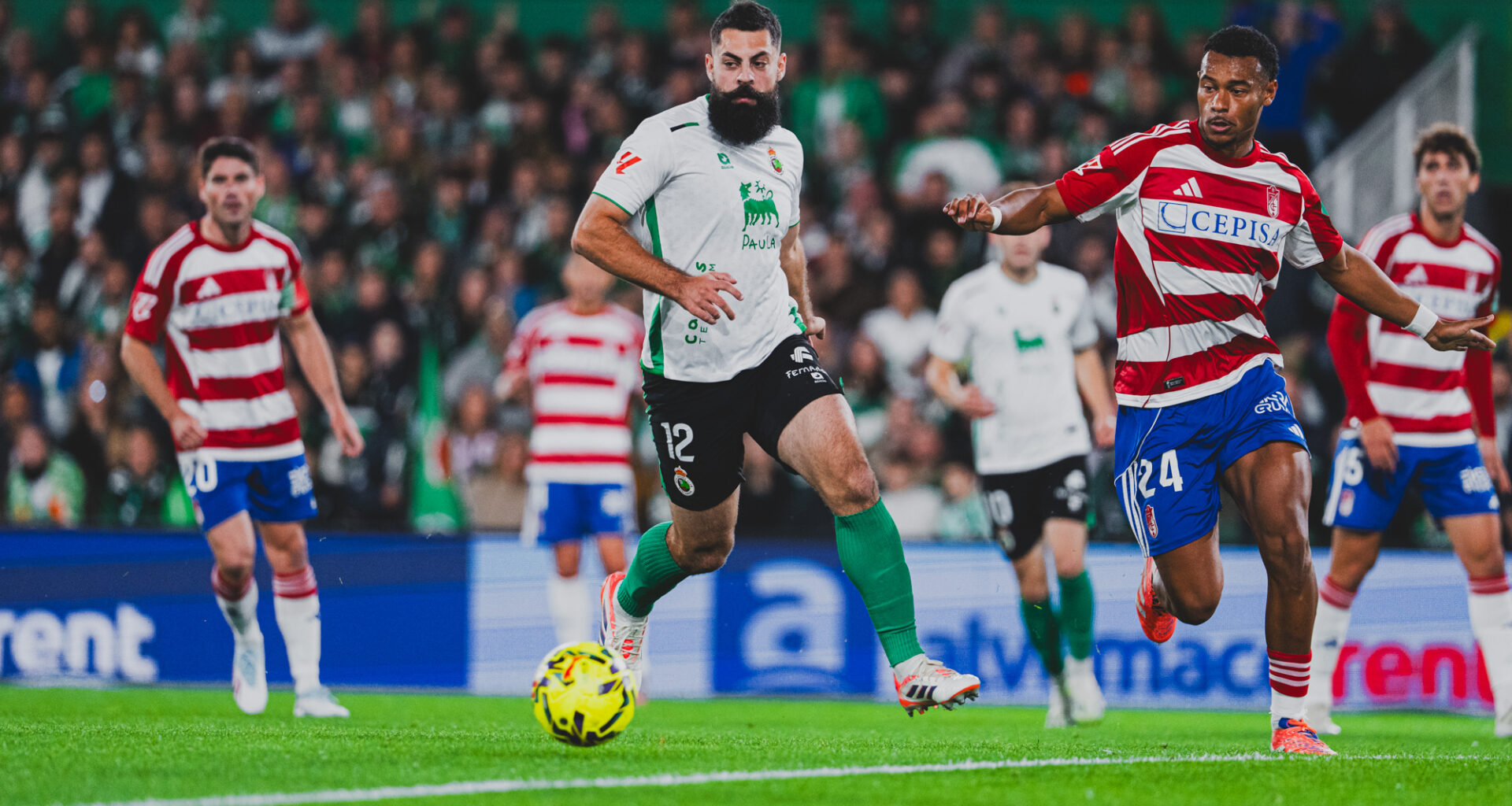 Racing y Granada CF se reparten las partes y los puntos (2-2) | Real Racing Club