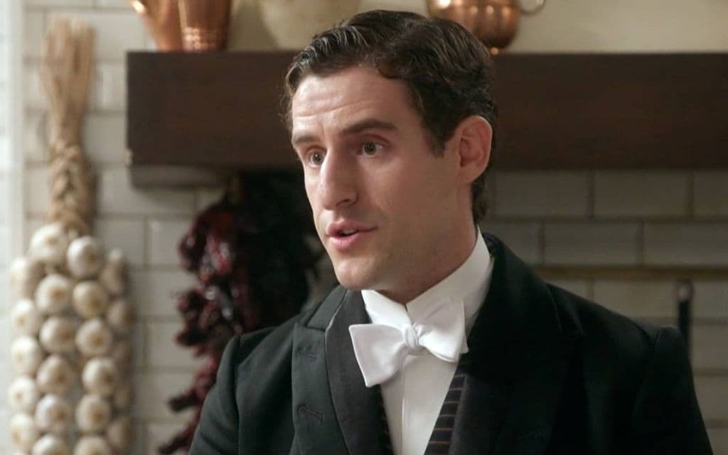 Enrique cree que el secreto de 'La Promesa' es que siempre consigue sorprender al espectador