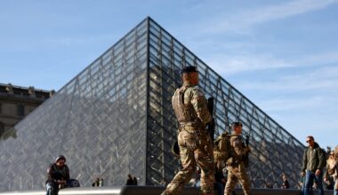 El increíble robo al Louvre que parece de película, digno de "El secreto de sus ojos" y el estilo Tarantino