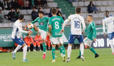 El Racing y el triángulo de la discordia en la medular - La Voz de Galicia