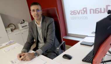 José Carlos Ribas: «Tras el verano empezamos ya a reunirnos con nuestros clientes para explicarles el Verifactu» - La Voz de Galicia