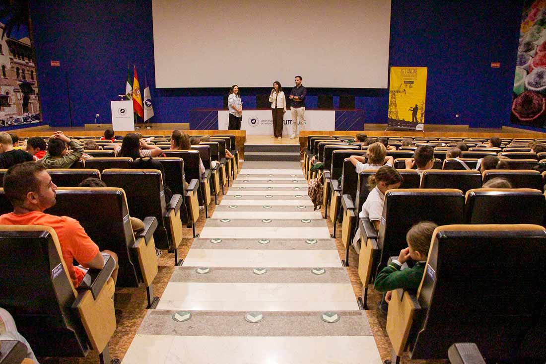 Unos 2.000 escolares de la UMA se acercan al cine fantástico con Fancine