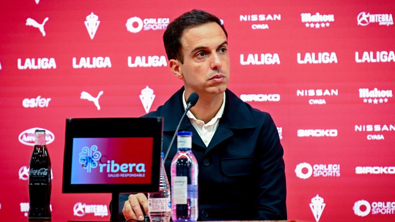 Borja hace autocrítica y explica su cambio defensivo: «Me culpabilizo de la derrota del Sporting, no salió nada» - La Voz de Asturias