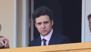 Juan Carlos I dice que da consejos a Froilán sobre como freír huevos y Antón Losada responde dándole la puntilla