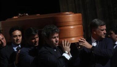 Jerez despide al torero Rafael de Paula con palmas por bulerías en su misa funeral