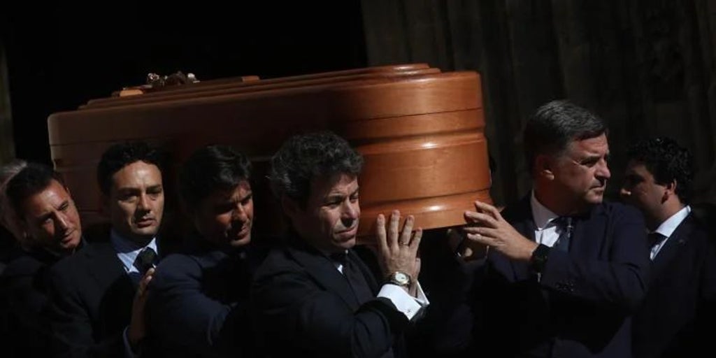 Jerez despide al torero Rafael de Paula con palmas por bulerías en su misa funeral