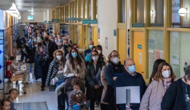 Filas de más de una hora en la vacunación frente a la gripe sin cita previa en Zaragoza: "Con la vacuna ya no hay fiebres en casa" - heraldo.es