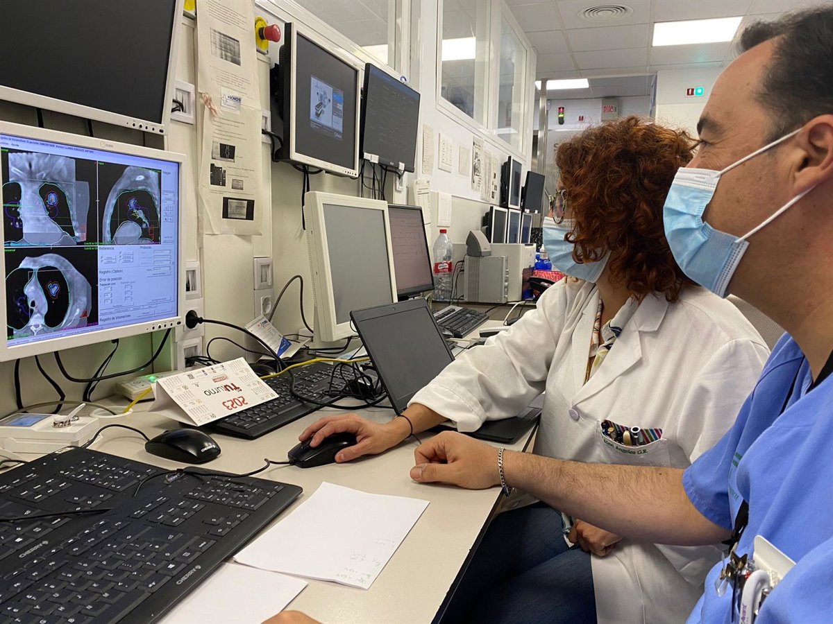 Oncólogos andaluces avisan del aumento del cáncer de pulmón en no fumadores y piden más prevención ambiental