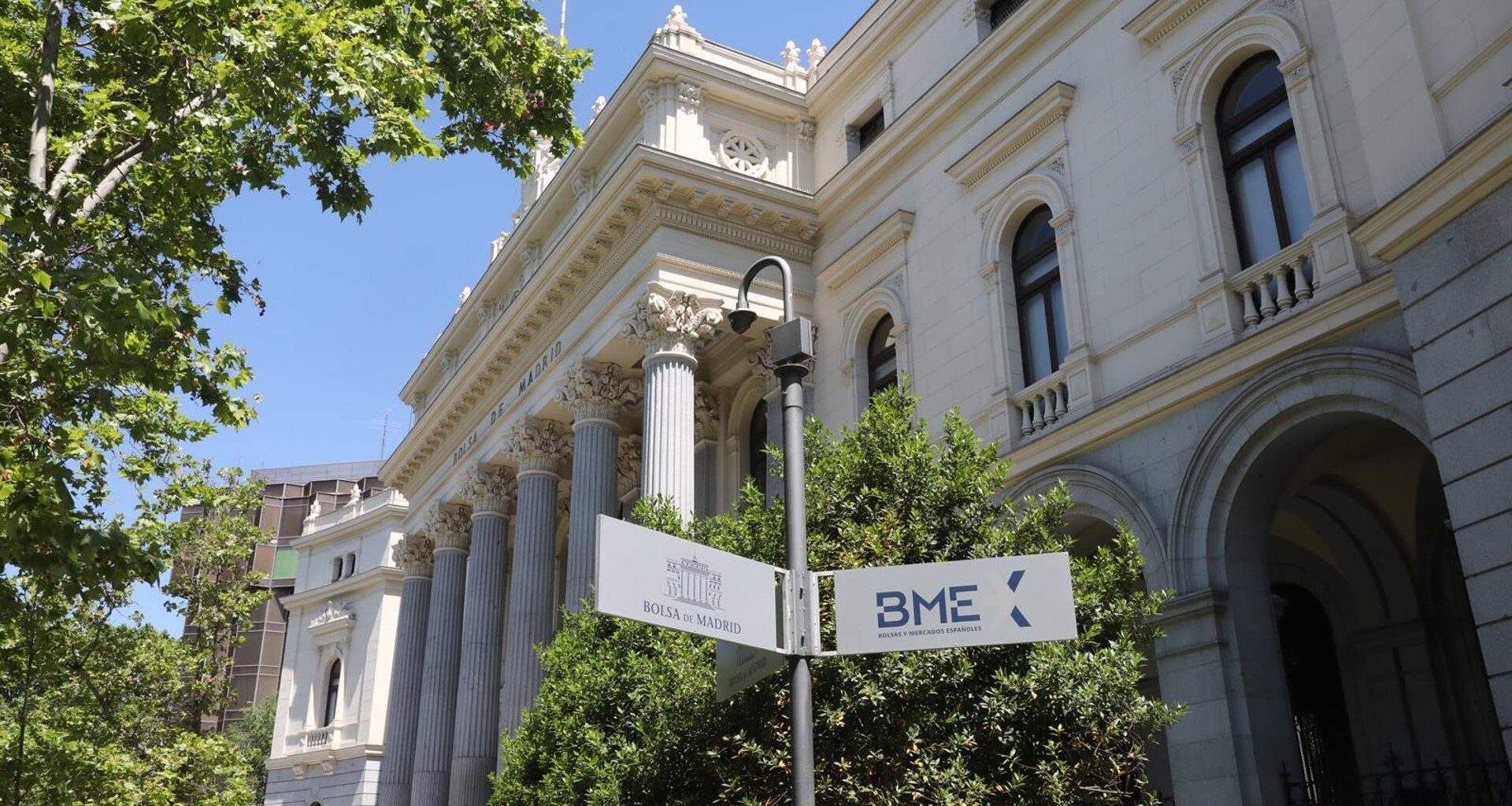 El Ibex 35 se aproxima a los 16.000 puntos tras una apertura al alza esta semana