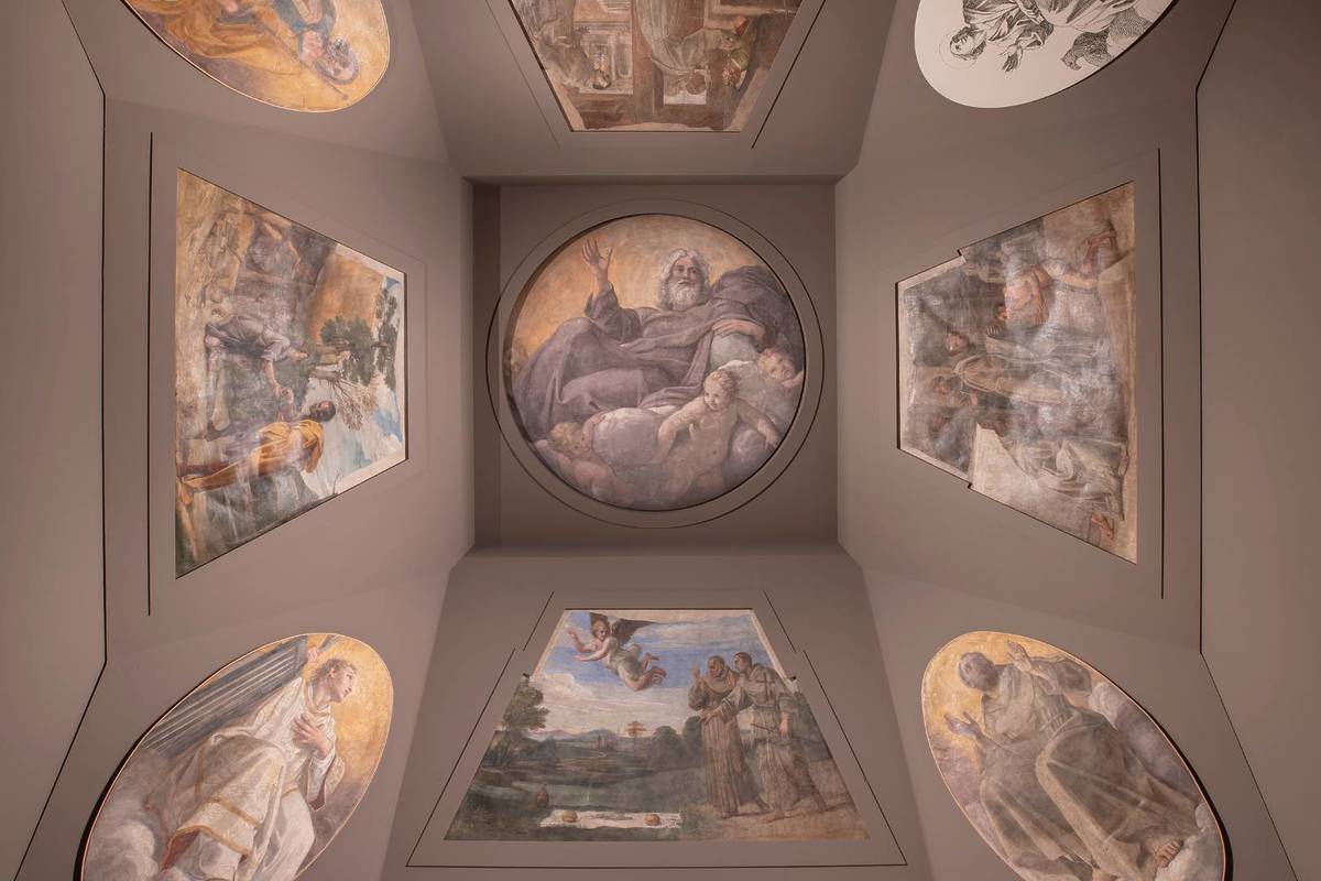un paseo por los frescos originales de Carracci
