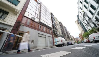 Cruzada para salvar el edificio que Kutxabank quiere derribar en el centro de Bilbao