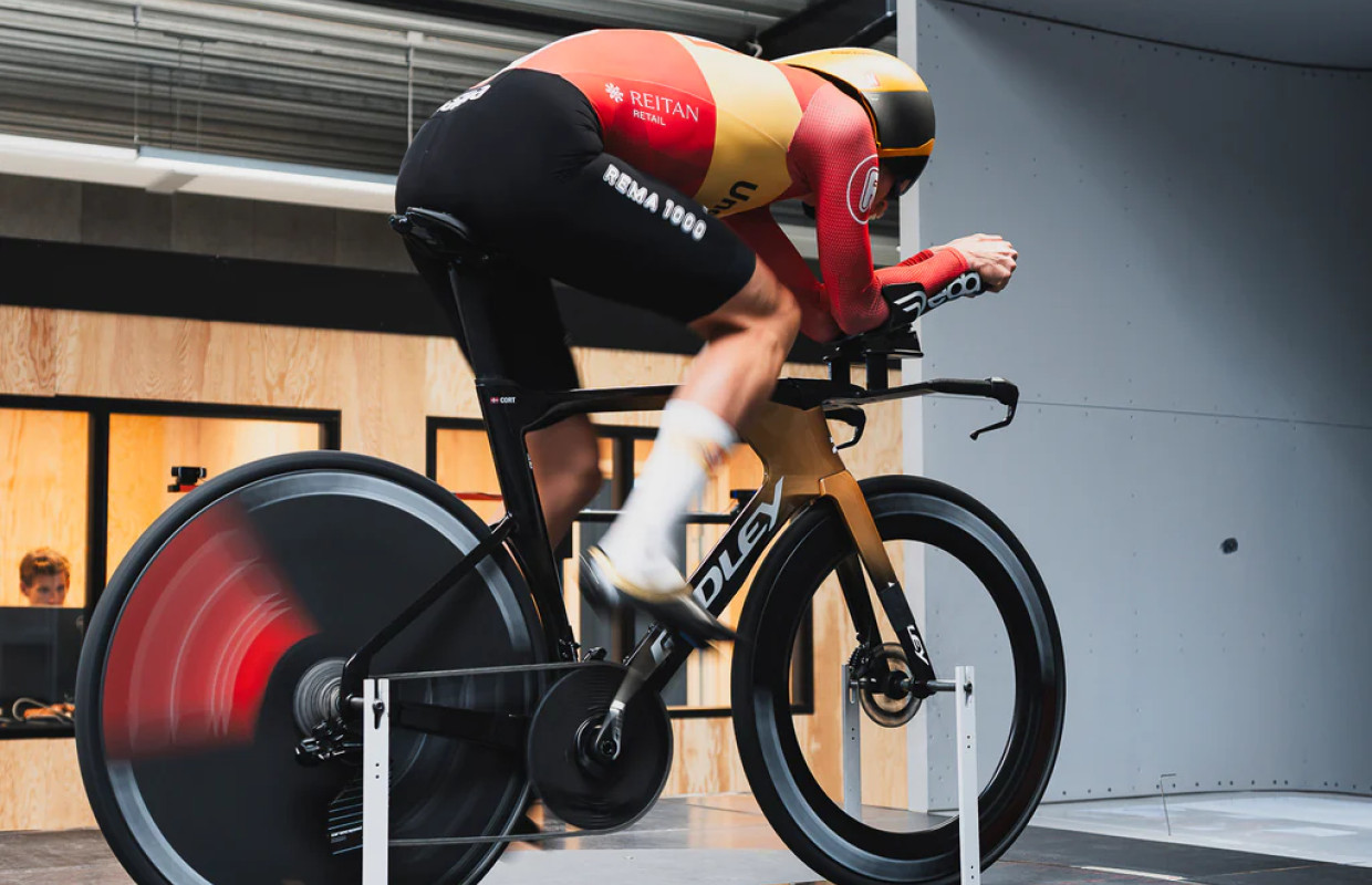 ¿Pagarías 18.000 € por entrenar como un profesional durante un año?