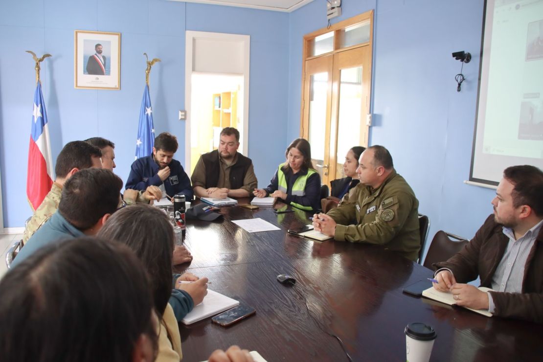 Funcionarios de la Delegación Presidencial Regional de Magallanes informaron que son 5 las personas fallecidas tras la tormenta en el Parque Nacional Torres del Paine de Chile.