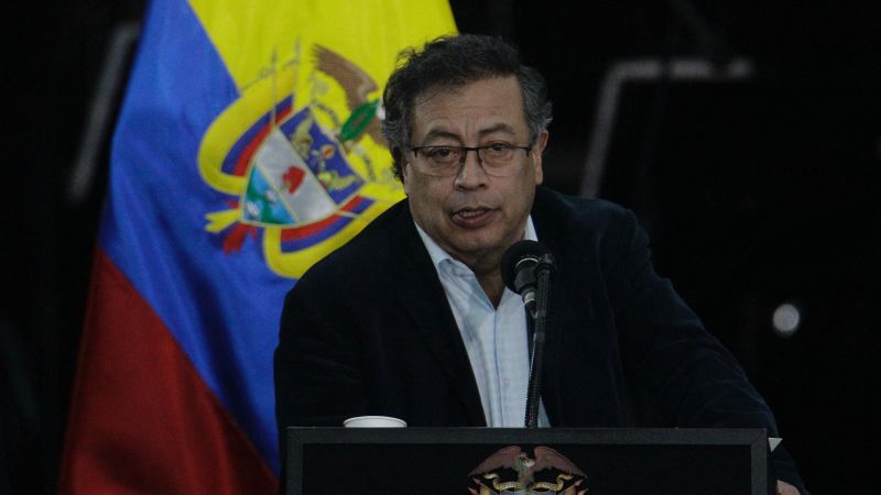 Autoridades colombianas abren investigaciones por presunto nexo entre el Gobierno y las disidencias de las FARC