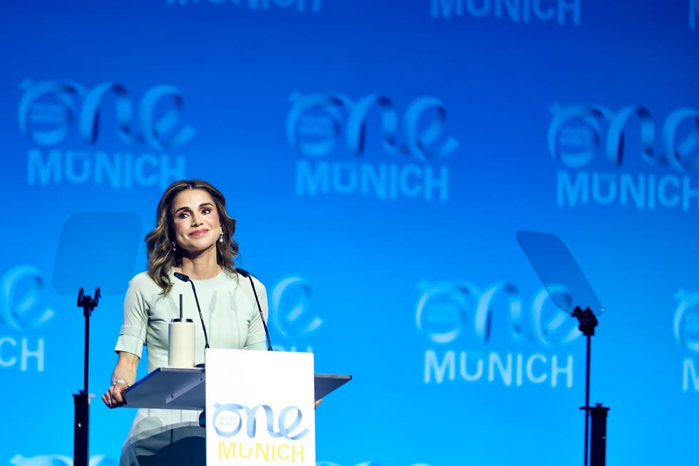 rania jordania look sencillo