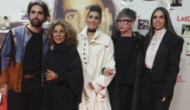 cónclave en el estreno del documental sobre Antonio Flores