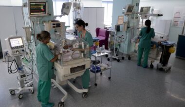 Radiografía de los nacimientos en España en los últimos 50 años: «Ya no tenemos guardias de 25 partos como las de hace 20 años» - La Voz de Galicia