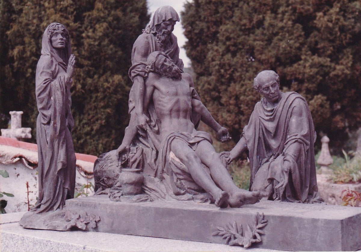 Arte eterno: un paseo por las esculturas funerarias de Extremadura