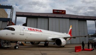 Iberia cancela sus vuelos comerciales a Venezuela ante la situación en el país tras la alerta de Estados Unidos
