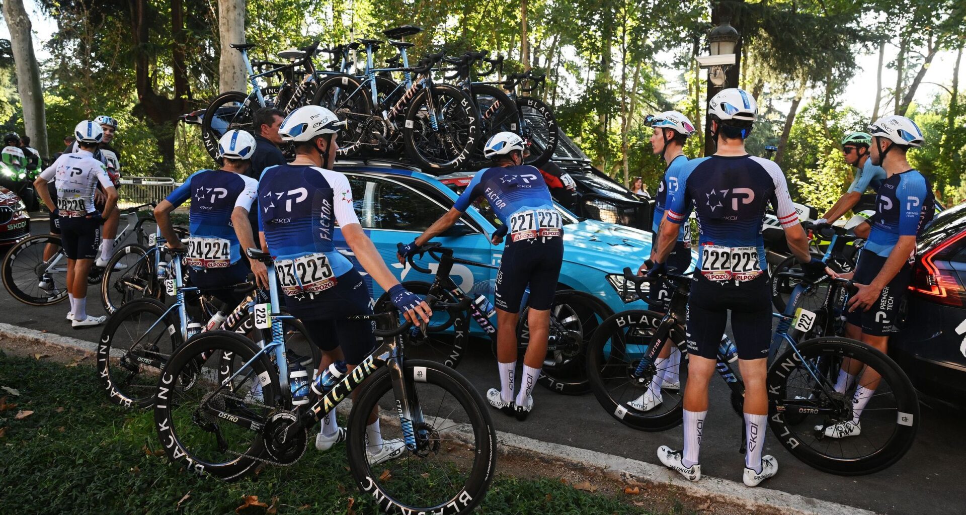 El Israel encuentra una alternativa para seguir en el ciclismo y Premier Tech estaría cerca de unirse al Alpecin de Van der Poel