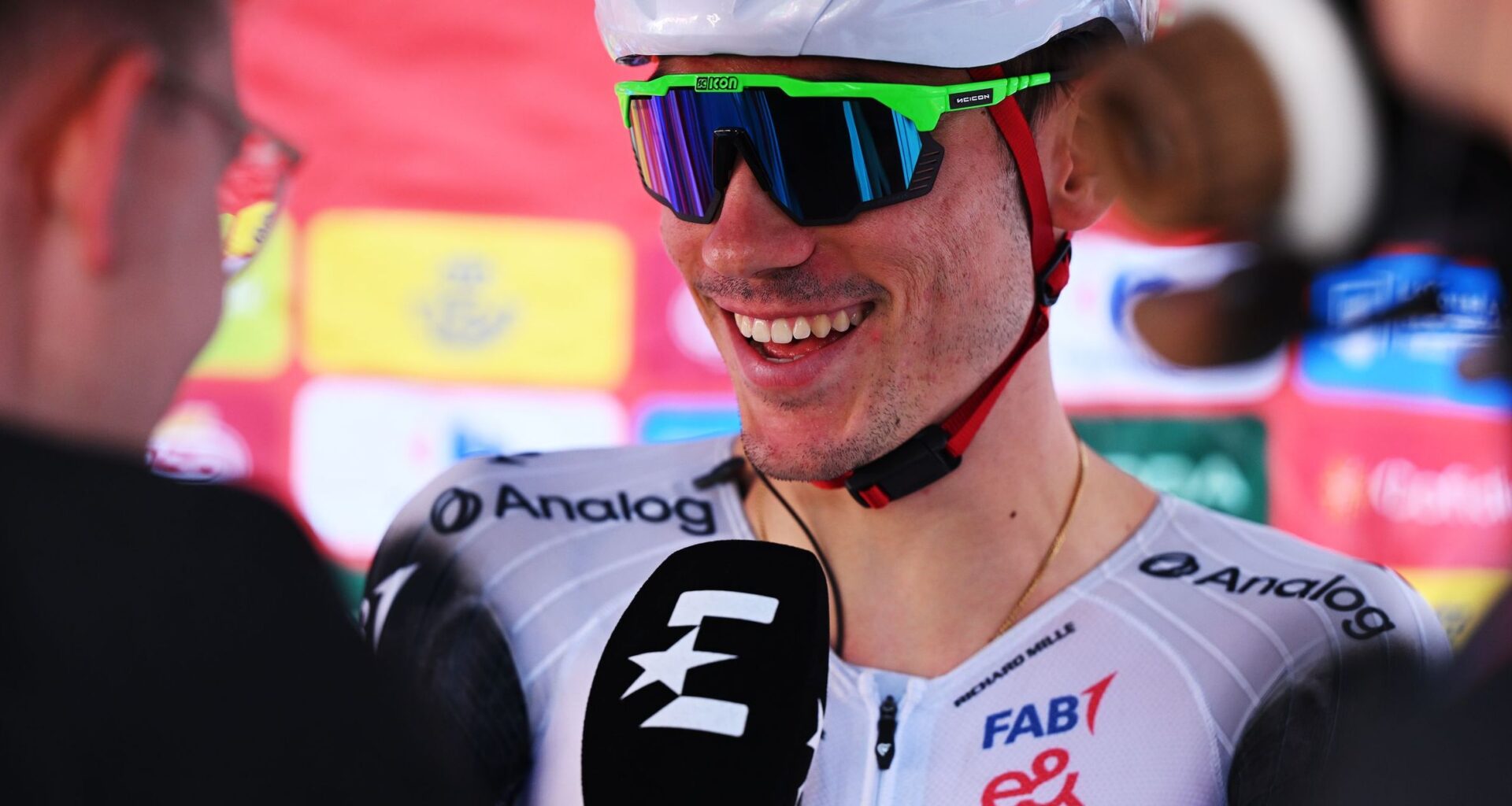 Tim Wellens, referencia de UAE Team Emirates y ganador de etapa en el Tour, brinda a Juan Ayuso la despedida que se merecía: "Ojalá le vaya muy bien"