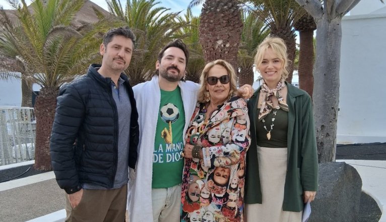 Patricia Conde con Juana Saavedra