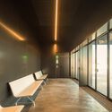 Centro intermodal de Lousada / spaceworkers - Fotografía interior, Iluminación